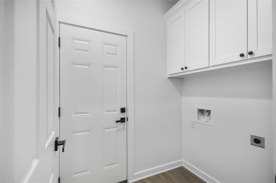 Spacious, unfurnished interior of a new home in , Tyler (Image 20). Spacious, unfurnished interior of a new home in , Tyler (Image 20).