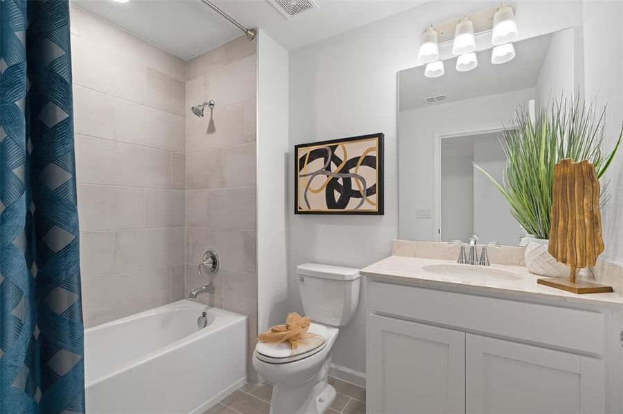 Furnished interior view inside a new home in , Ocala (Image 5).