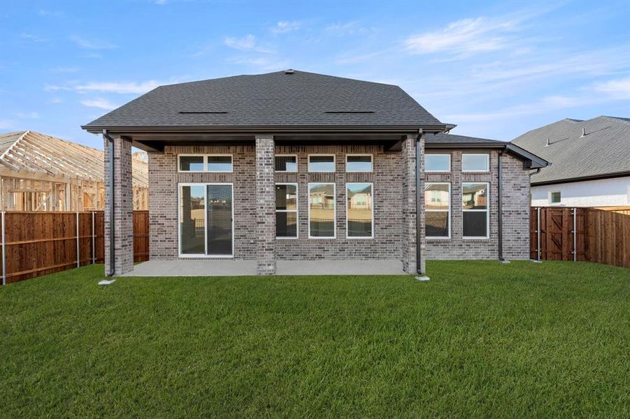 26. 1433 Kirkdale - Back