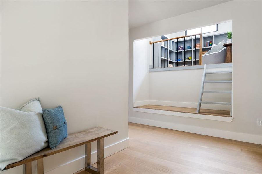 Furnished interior view inside a new home in , Dallas (Image 20).