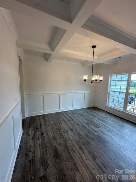 Spacious, unfurnished interior of a new home in Cardiff Glyn, Catawba (Image 6). Spacious, unfurnished interior of a new home in Cardiff Glyn, Catawba (Image 6).