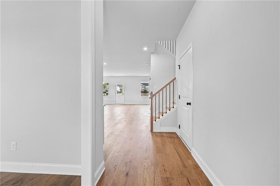 Spacious, unfurnished interior of a new home in Hawthorne Ridge, McDonough (Image 15). Spacious, unfurnished interior of a new home in Hawthorne Ridge, McDonough (Image 15).