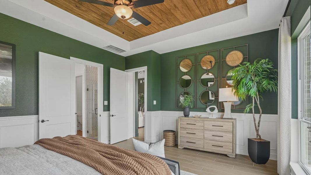 Representative furnished interior of a home built from the Sydney by Chesmar Homes in Westland Ranch, League City (Image 41).