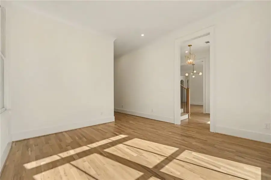 Spacious, unfurnished interior of a new home in , Atlanta (Image 41).