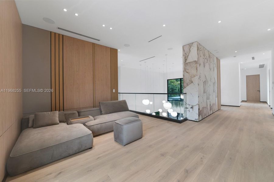 Upstairs Game/Family Room