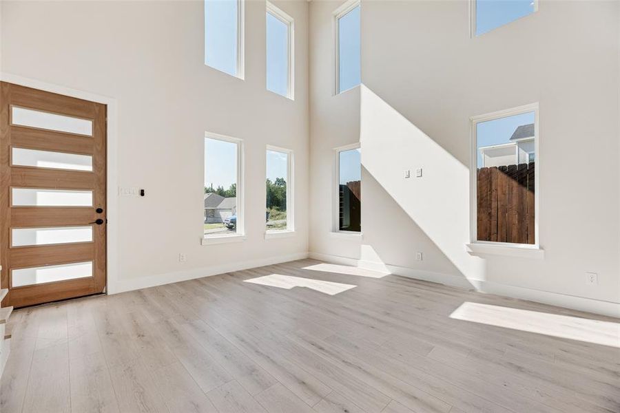 Spacious, unfurnished interior of a new home in , Dallas (Image 19). Spacious, unfurnished interior of a new home in , Dallas (Image 19).