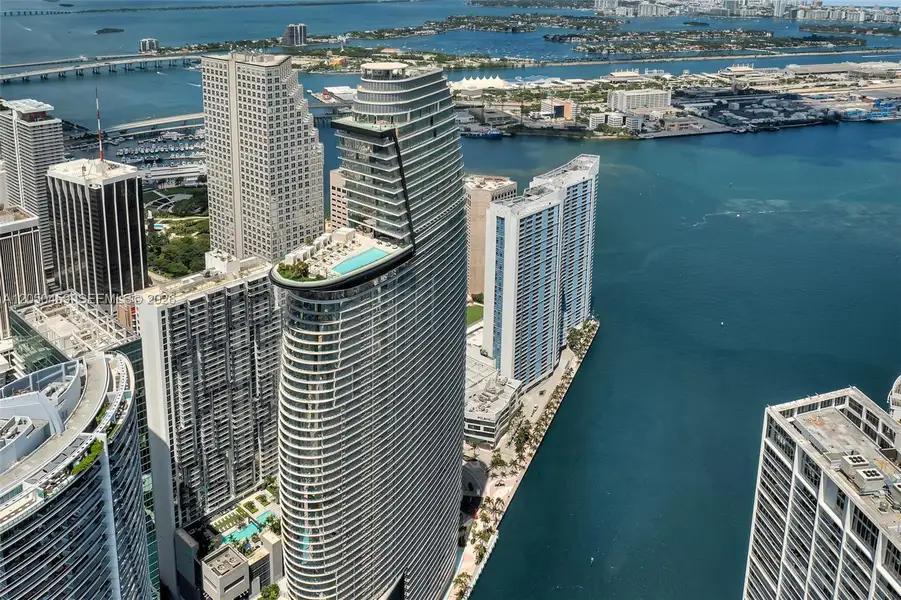 Condo located in Miami, FL showcasing its design and architecture (Image 23). Condo located in Miami, FL showcasing its design and architecture (Image 23).