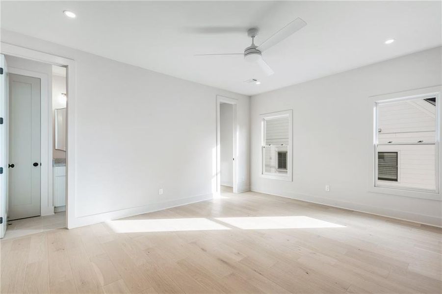 Spacious, unfurnished interior of a new home in , Atlanta (Image 32).