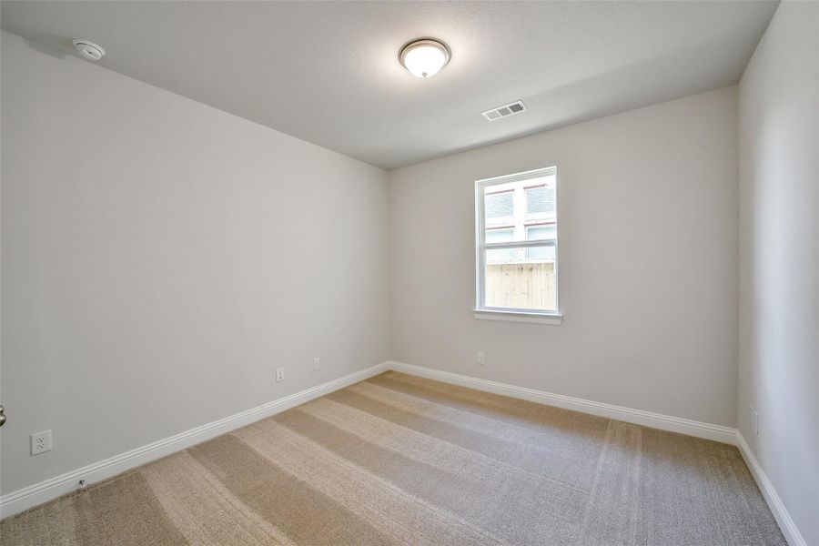 Spacious, unfurnished interior of a new home in Sienna 40', Missouri City (Image 33). Spacious, unfurnished interior of a new home in Sienna 40', Missouri City (Image 33).