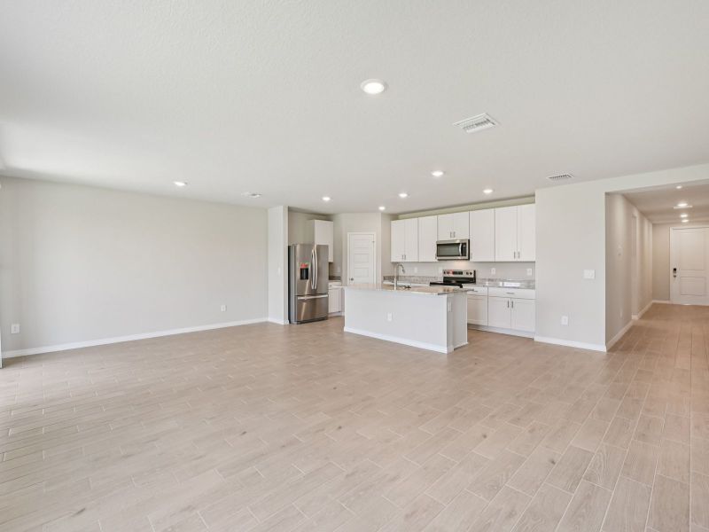 Spacious, unfurnished interior of a new home in Hampton Park - Classic Series, Vero Beach (Image 11). Spacious, unfurnished interior of a new home in Hampton Park - Classic Series, Vero Beach (Image 11).