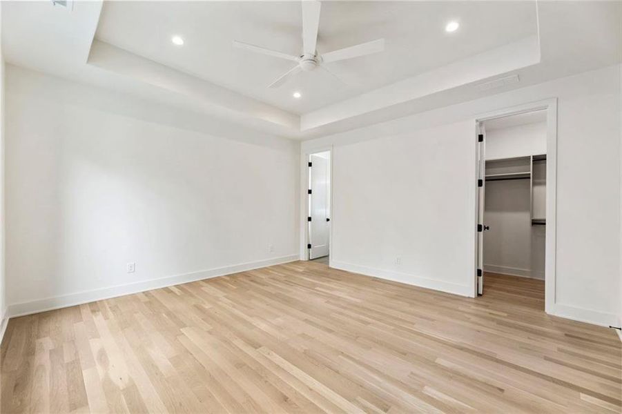 Spacious, unfurnished interior of a new home in , Sandy Springs (Image 75). Spacious, unfurnished interior of a new home in , Sandy Springs (Image 75).