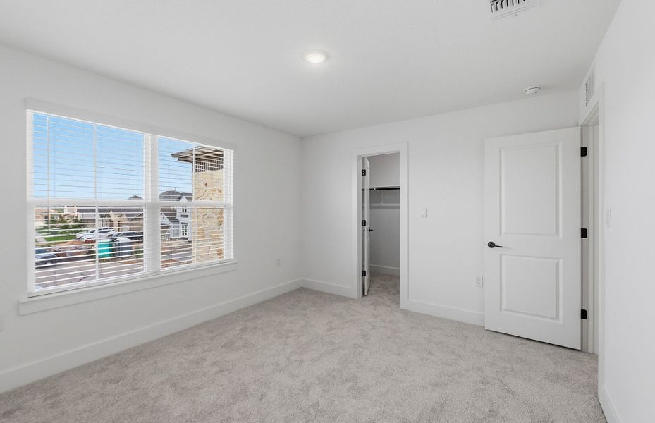 Spacious, unfurnished interior of a new home in Lagos, Manor (Image 20). Spacious, unfurnished interior of a new home in Lagos, Manor (Image 20).