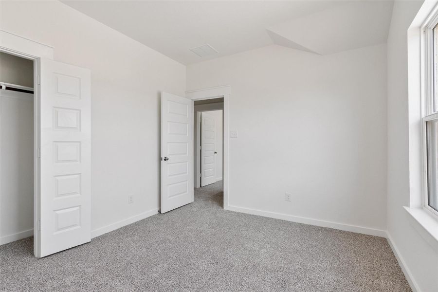 Spacious, unfurnished interior of a new home in Colony at Pinehurst, Pinehurst (Image 32).