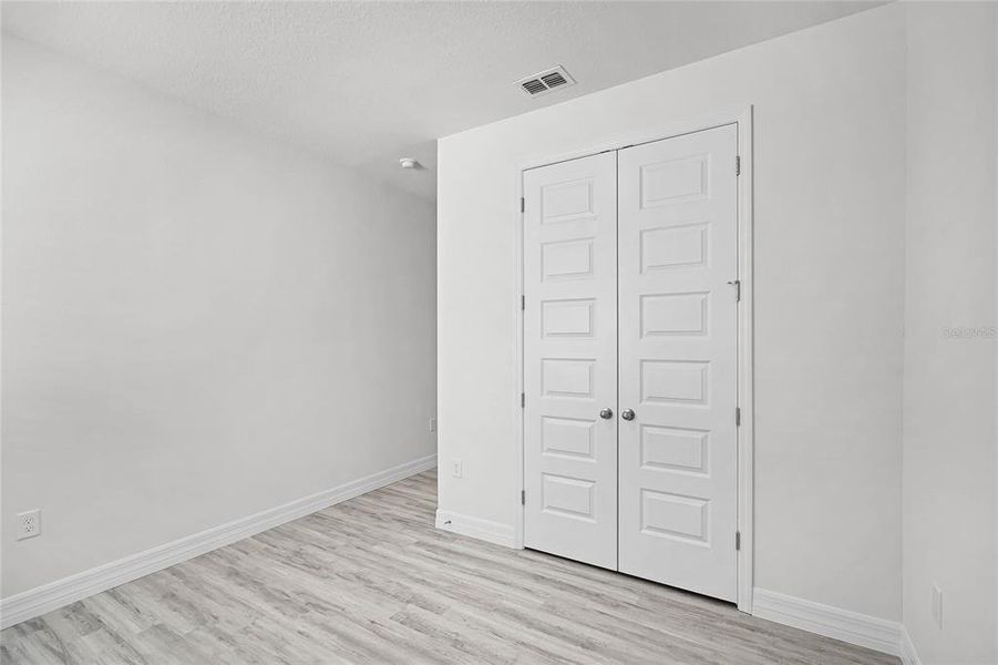 Spacious, unfurnished interior of a new home in , Lakeland (Image 28).