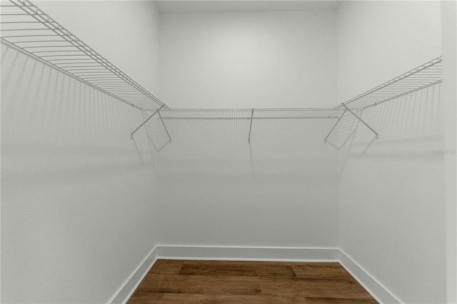 Spacious, unfurnished interior of a new home in , Beverly Hills (Image 33).