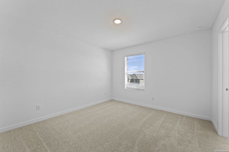 Spacious, unfurnished interior of a new home in Grace Valley, Marion (Image 12).