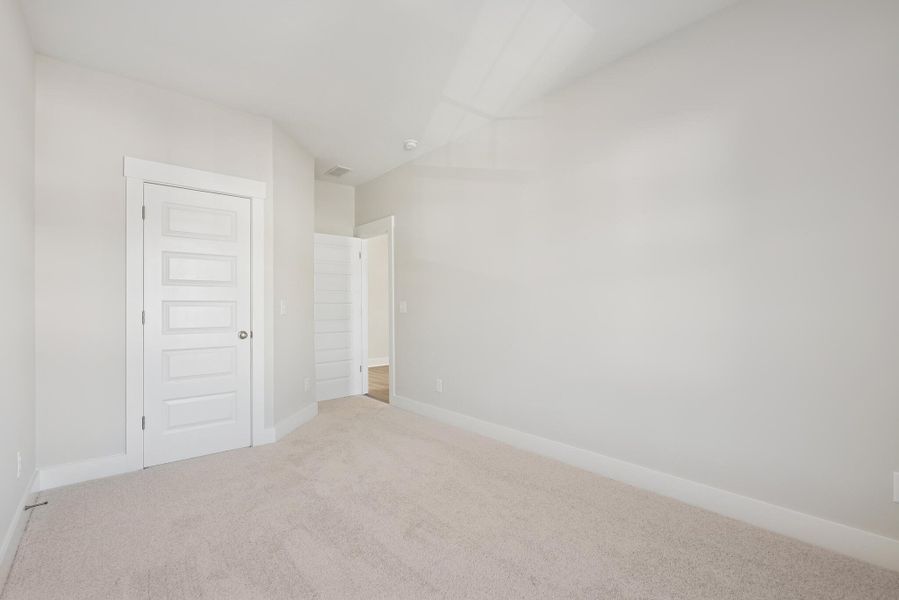 Spacious, unfurnished interior of a new home in Nexton - Midtown - The Village Collection, Summerville (Image 22).