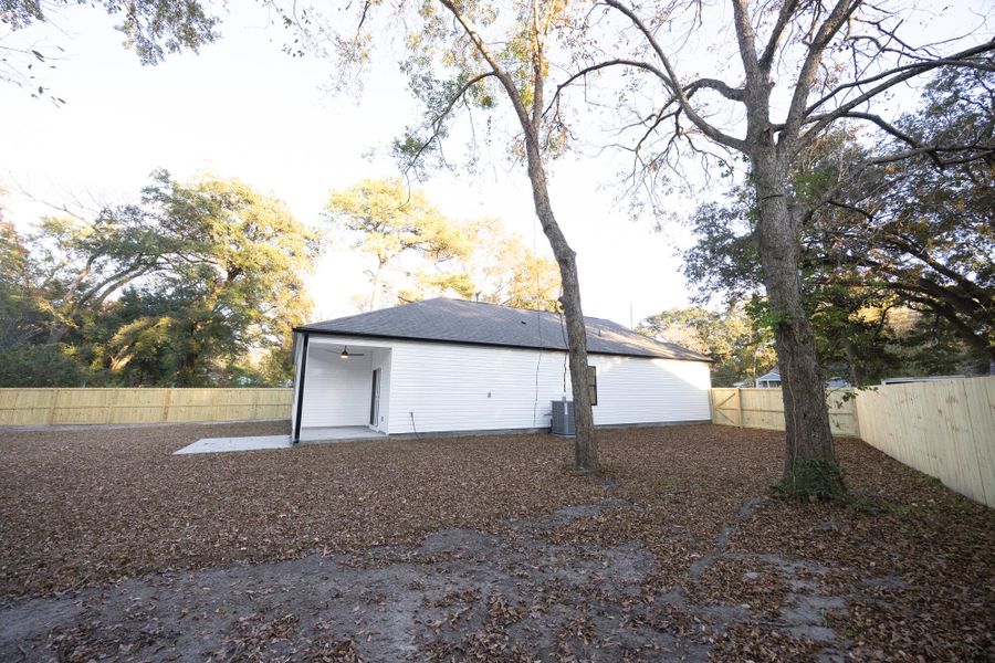 Exterior details and patio area of a home in , North Charleston (Image 45).