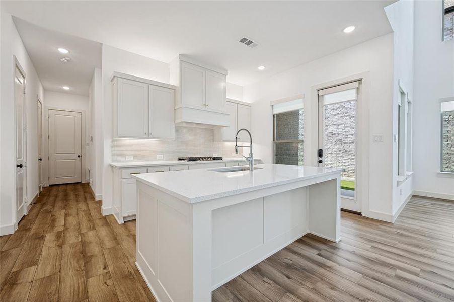 Furnished interior view inside a new home in , Frisco (Image 7).