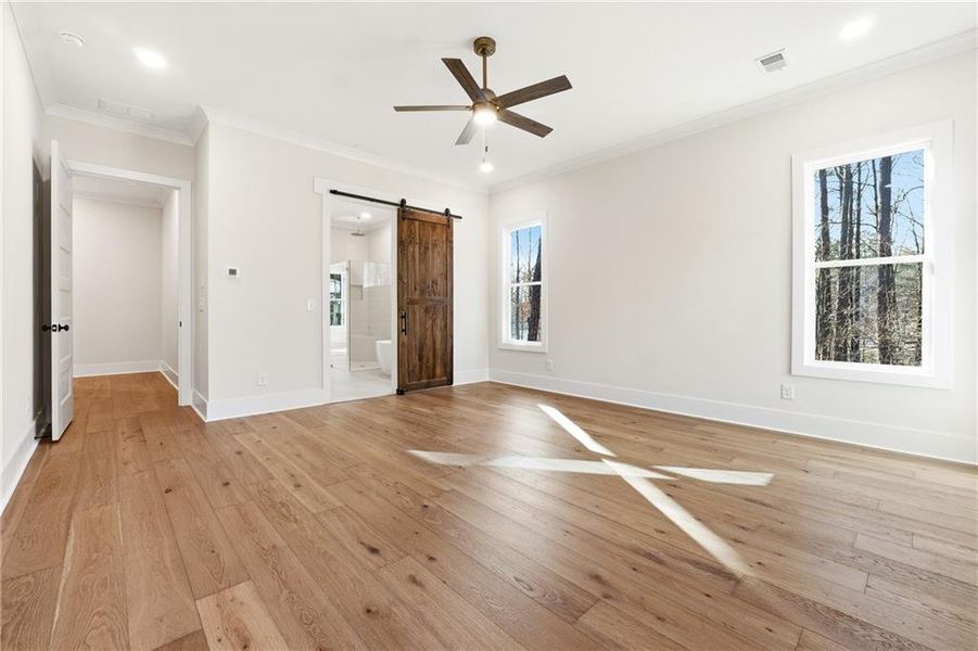 Spacious, unfurnished interior of a new home in , Marietta (Image 34).