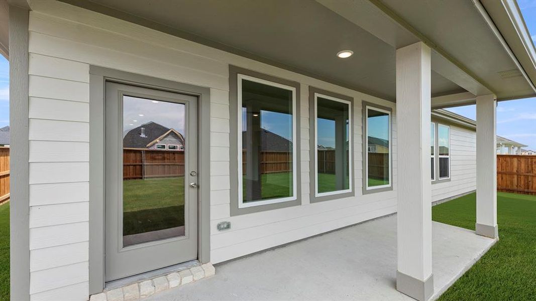 25. 9045 Palafox - Patio 25. 9045 Palafox - Patio