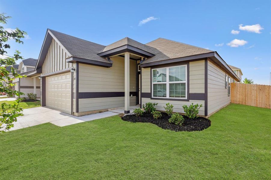 Front exterior of a new home in Sycamore Landing, Fort Worth, TX, highlighting curb appeal (Image 12).