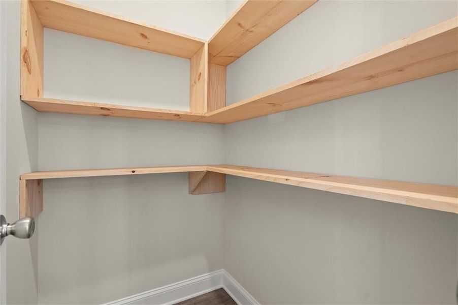 Image 33 of a home in .