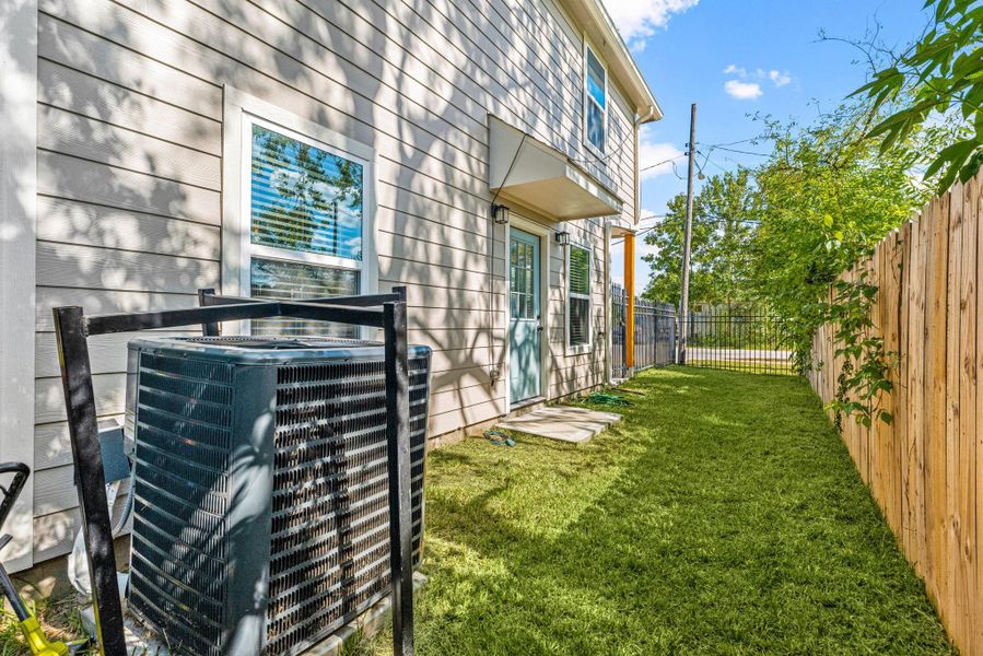 Image 18 of a home in . Image 18 of a home in .