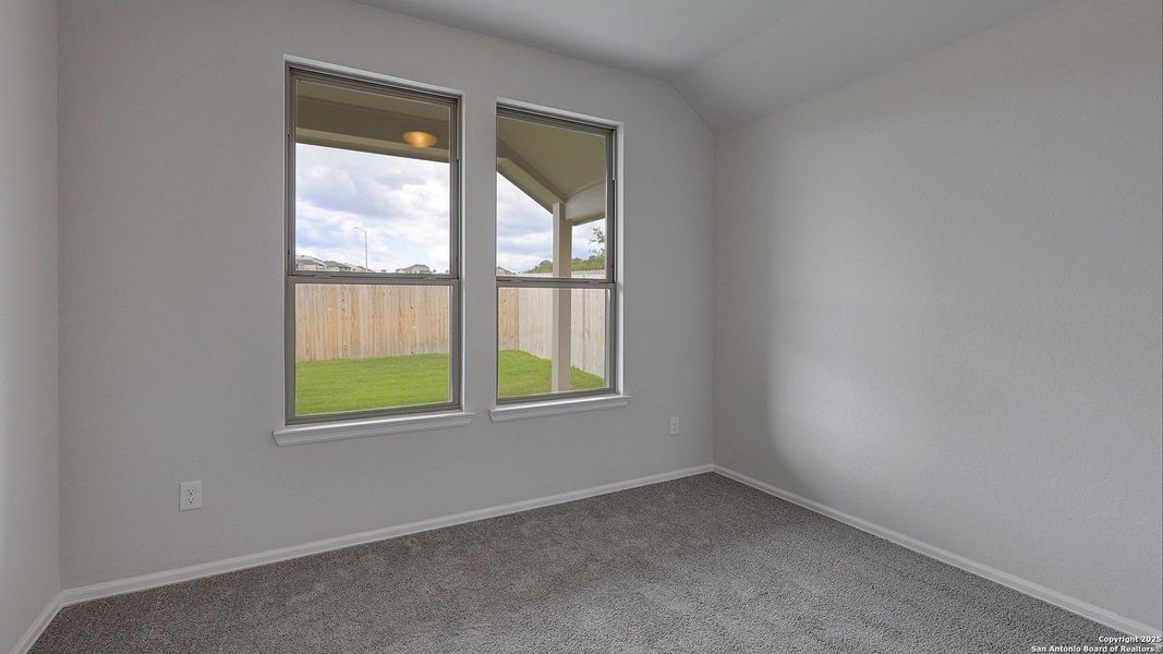 Spacious, unfurnished interior of a new home in Ladera 40', San Antonio (Image 23). Spacious, unfurnished interior of a new home in Ladera 40', San Antonio (Image 23).