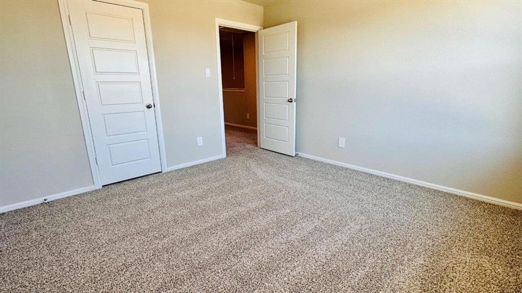 Spacious, unfurnished interior of a new home in Orchard Village, Fort Worth (Image 22). Spacious, unfurnished interior of a new home in Orchard Village, Fort Worth (Image 22).