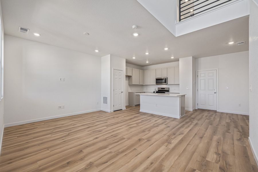 Image 26 of a home in Painted Prairie.