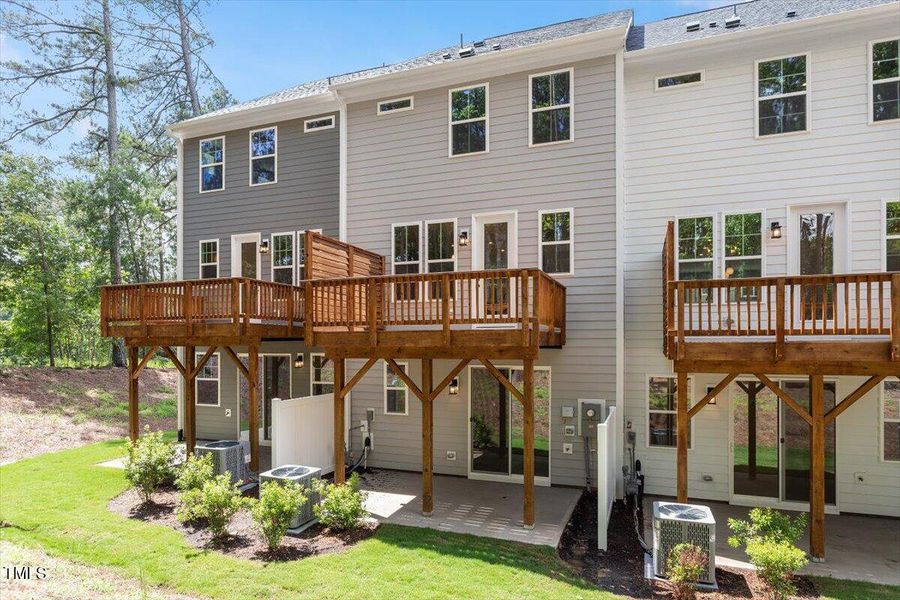 07-1111 Blackthorn Lane #9 [2248454]_07