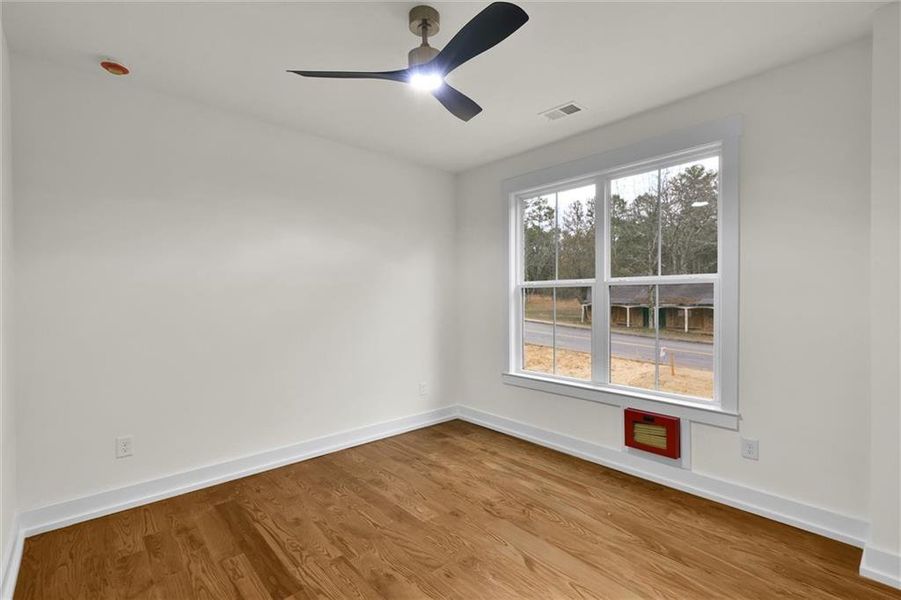 Spacious, unfurnished interior of a new home in , Atlanta (Image 31).