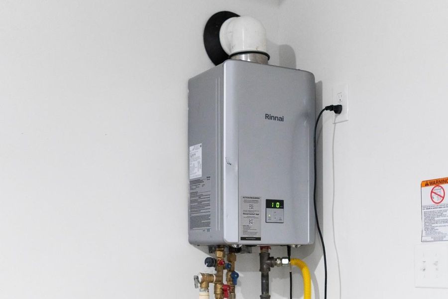 Energy saving Tankless/On-Demand H2O Heater never run out of hot water!