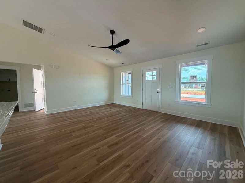 Spacious, unfurnished interior of a new home in , Salisbury (Image 14).