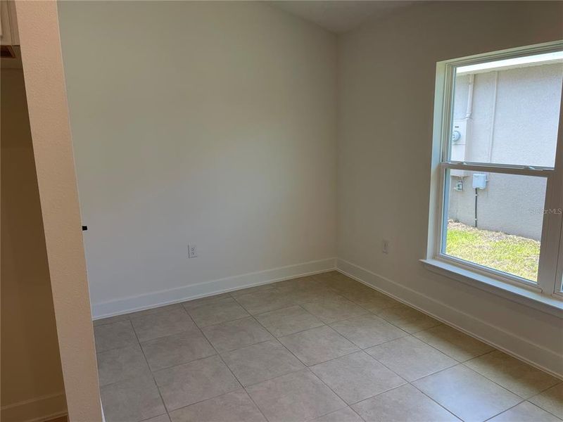 Spacious, unfurnished interior of a new home in Harmony Central, St. Cloud (Image 22).
