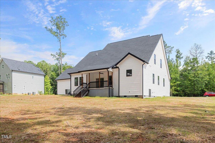 73-123-125 Ottawa Dr