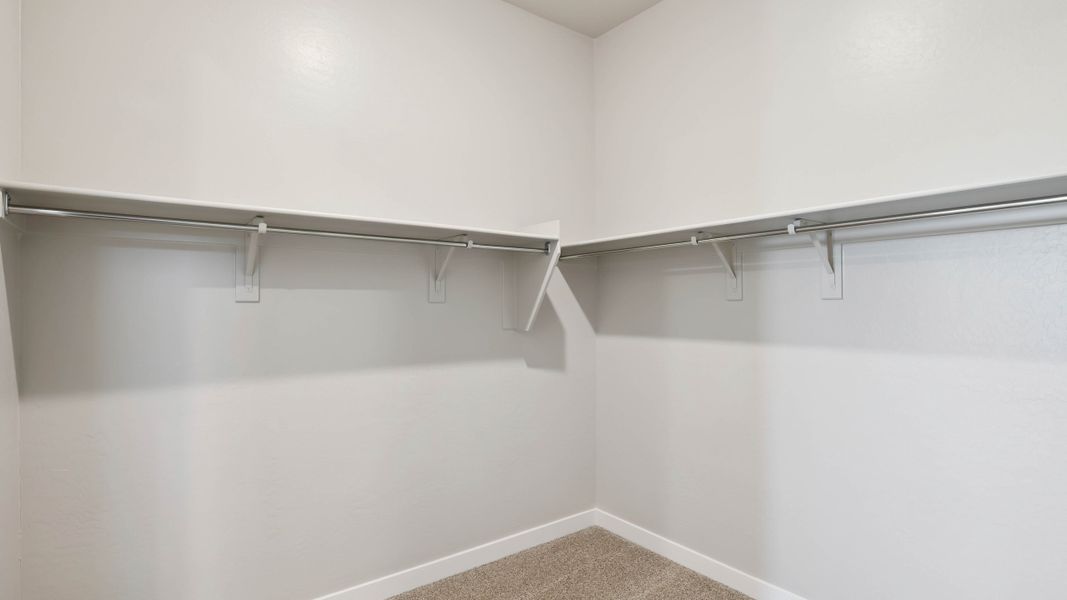Spacious, unfurnished interior of a new home in Upper Canyon, Phoenix (Image 28).