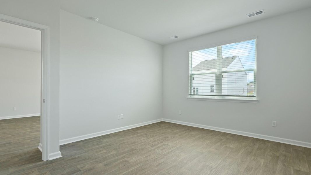 Spacious, unfurnished interior of a new home in , Moncks Corner (Image 11).