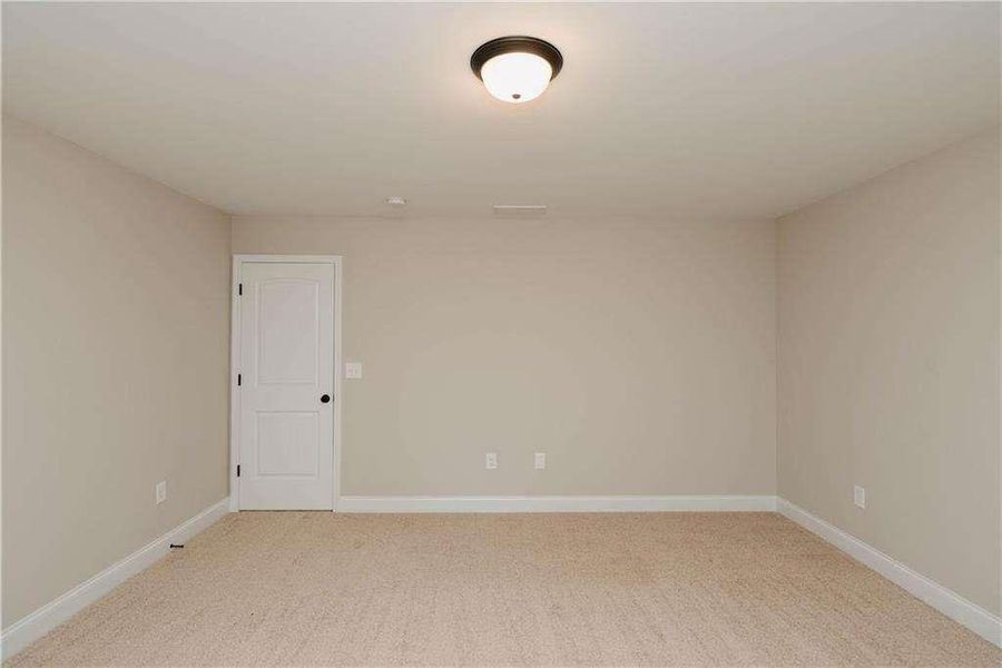 Spacious, unfurnished interior of a new home in , Douglasville (Image 21). Spacious, unfurnished interior of a new home in , Douglasville (Image 21).