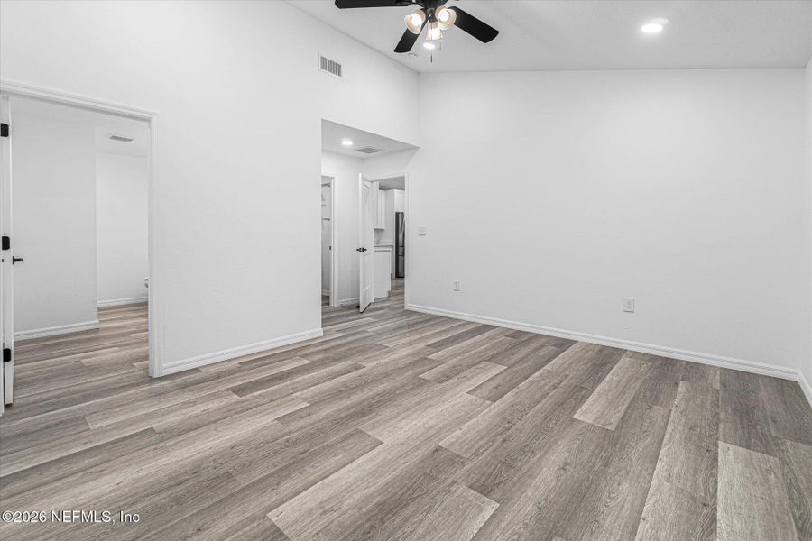 Spacious, unfurnished interior of a new home in , Satsuma (Image 29).