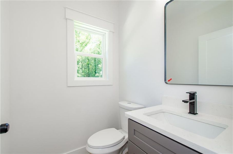 Furnished interior view inside a new home in , Gainesville (Image 11).