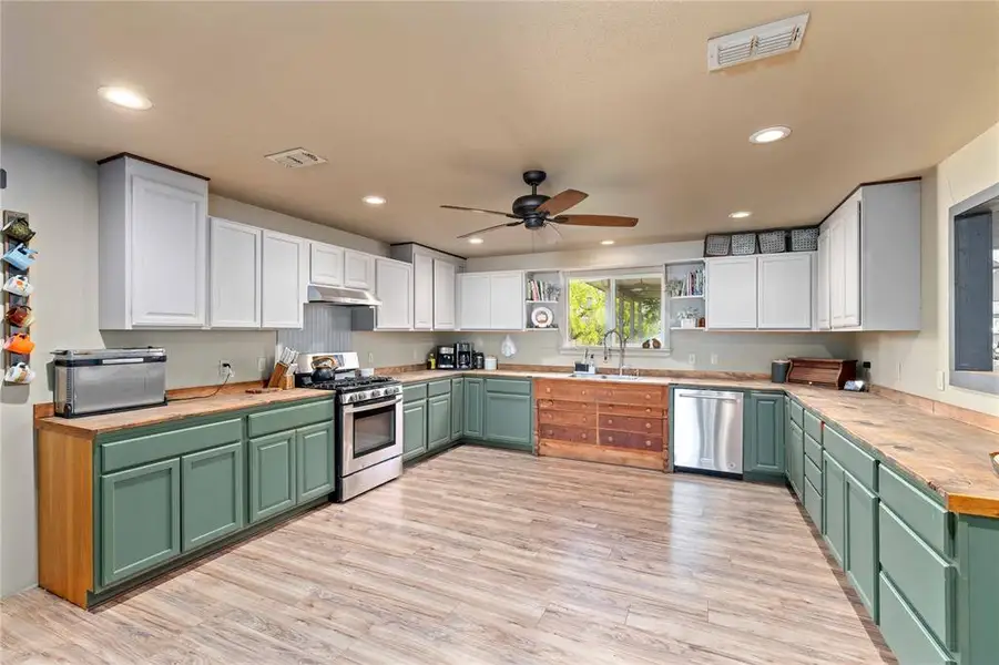 Furnished interior view inside a new home in , Coleman (Image 4).
