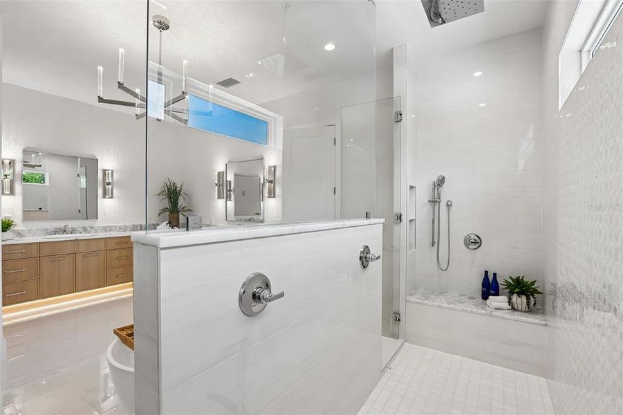 Furnished interior view inside a new home in , Tampa (Image 80).