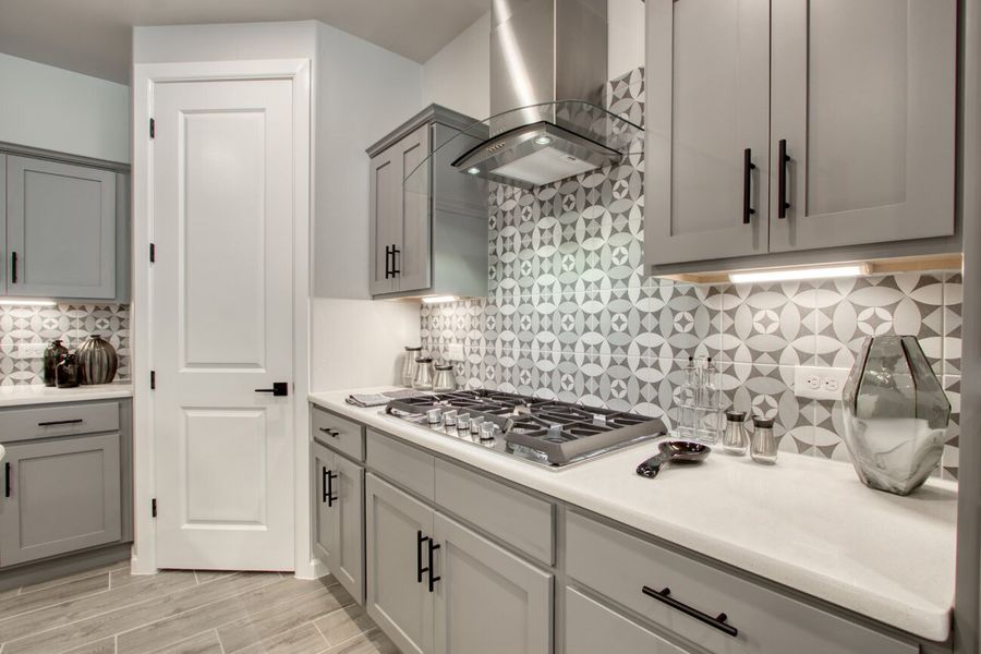 Representative furnished interior of a home built from the Sage by Hakes Brothers in Hillside Park, El Paso (Image 16).