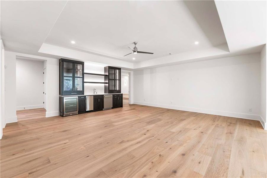 Spacious, unfurnished interior of a new home in , Sandy Springs (Image 22).