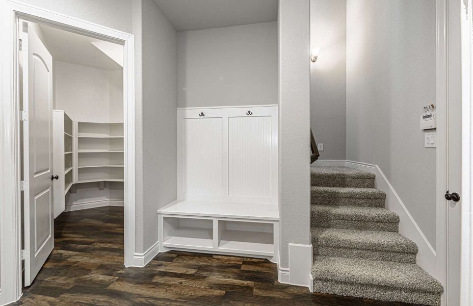Representative unfurnished interior of a home built from the 3326 by Ravenna Homes in Cross Creek West, Fulshear (Image 52).