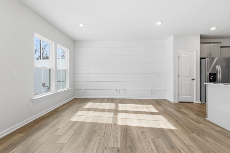 Spacious, unfurnished interior of a new home in Flemingfield, Greensboro (Image 20).