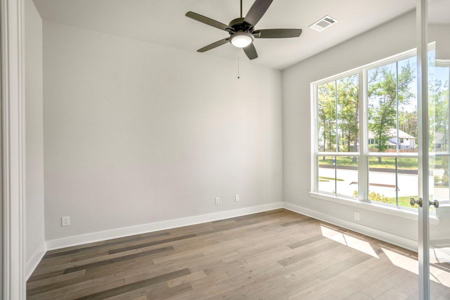 Spacious, unfurnished interior of a new home in Artavia 70′ Lots, Conroe (Image 45).