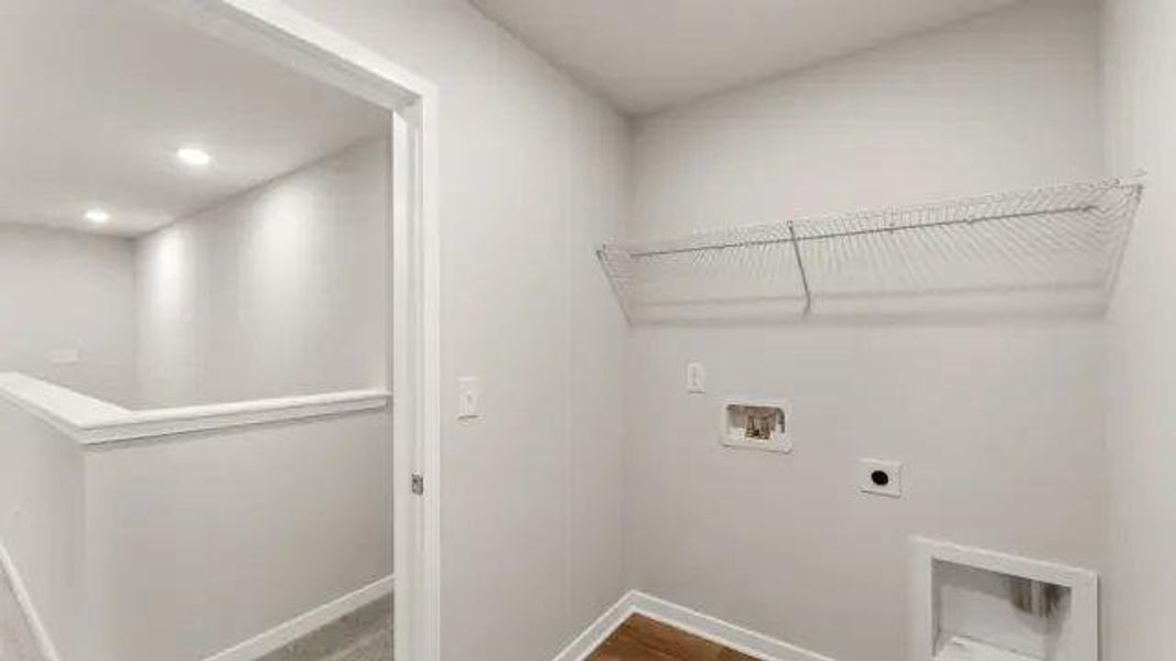 Spacious, unfurnished interior of a new home in Magnolia Square, Austell (Image 17).